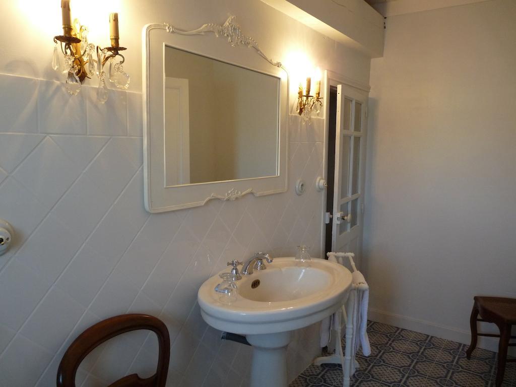Chambres D'Hotes Les Pesques Palaminy Rum bild
